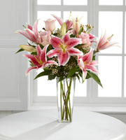 The FTD Simple Perfection Bouquet by BHG