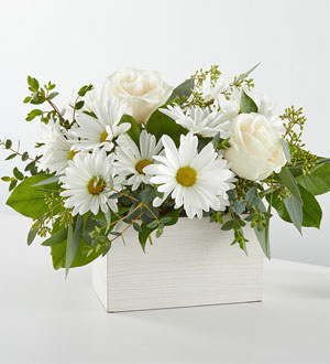 Fresh Linen Box Bouquet