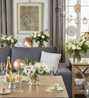 On One Knee Bouquet Set