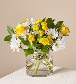 The FTD Sunny Sentiments Bouquet